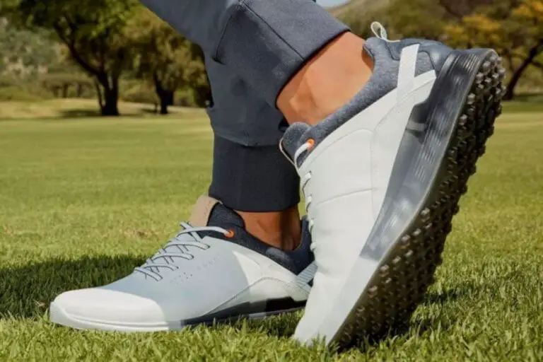 Do Pros Wear Spikeless Golf Shoes (If yes, why)